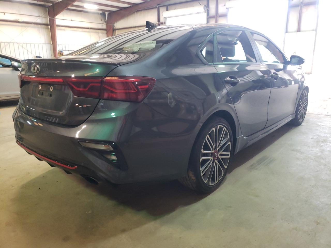 Photo 4 from auction – 2020 KIA FORTE GT with VIN 3KPF44AC3LE261956