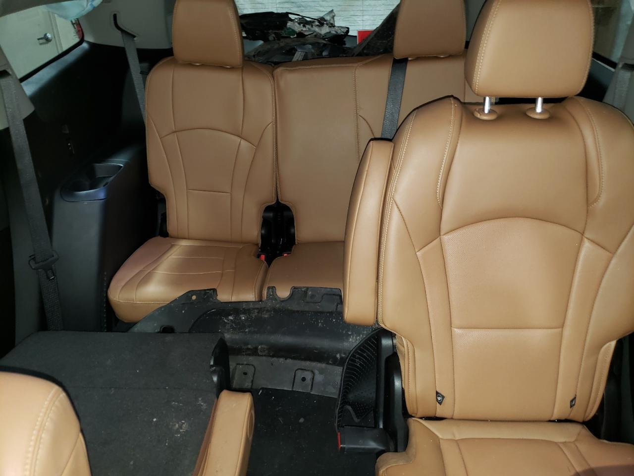 Photo 6 from auction – 2020 BUICK ENCLAVE ES with VIN 5GAEVAKW0LJ129807