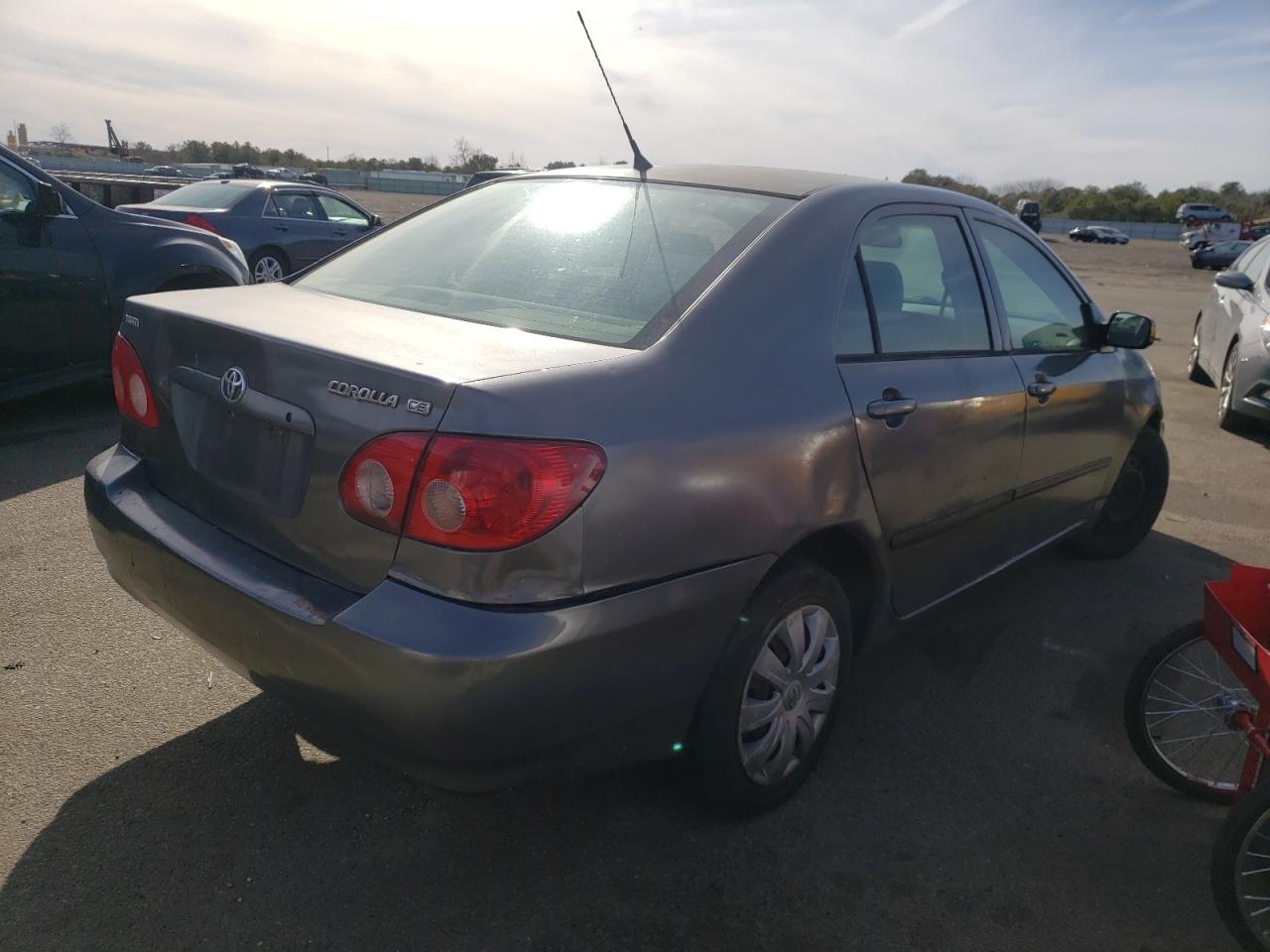 Photo 4 from auction – 2005 TOYOTA COROLLA CE with VIN 2T1BR32E95C466760