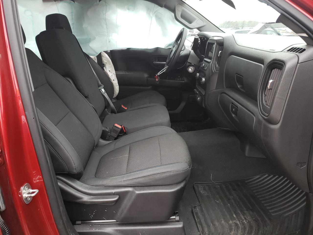 Photo 5 from auction – 2019 CHEVROLET SILVERADO with VIN 3GCPYCEF7KG131642
