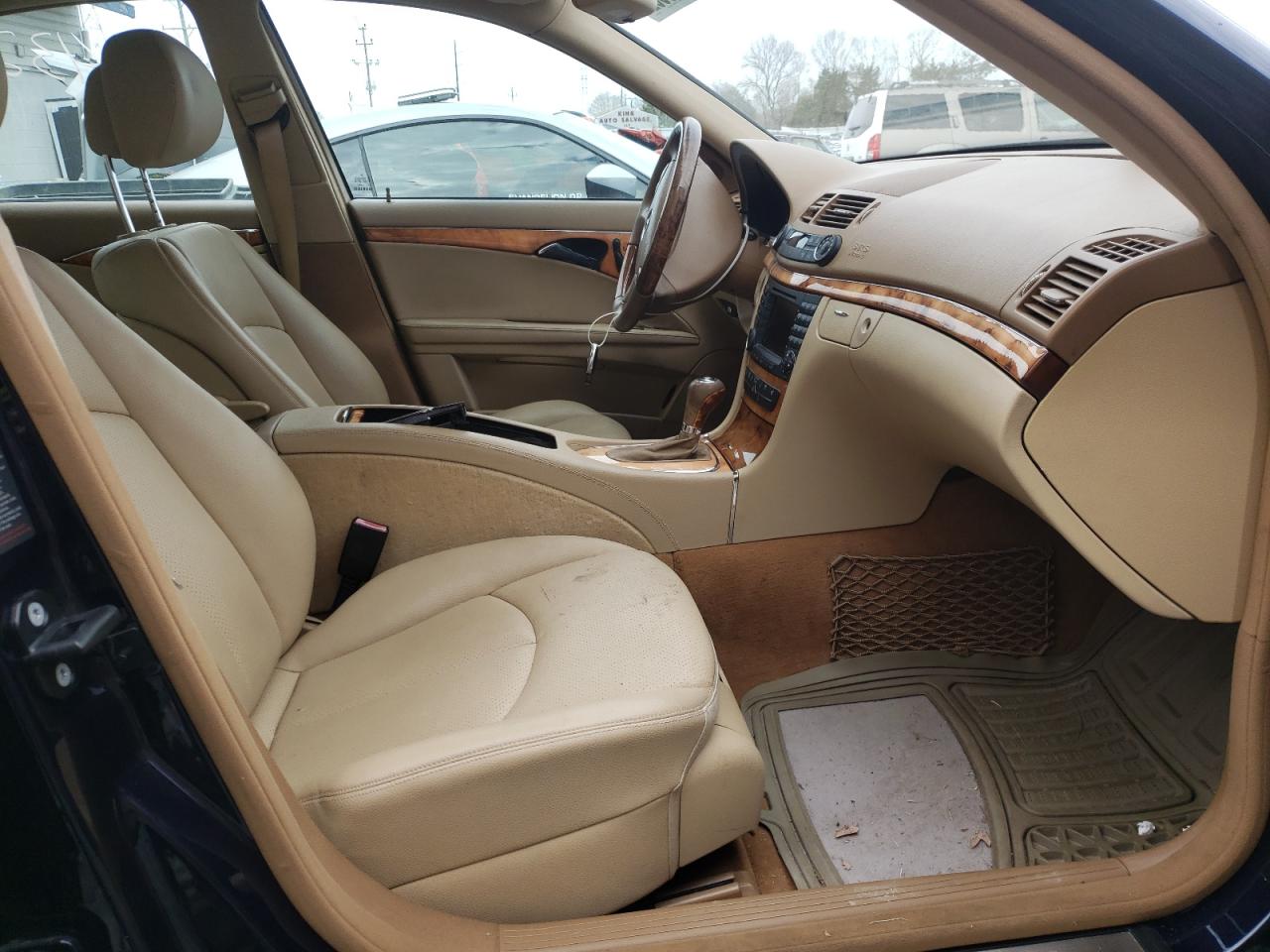 Photo 5 from auction – 2008 MERCEDES-BENZ E 320 CDI with VIN WDBUF22X68B222238