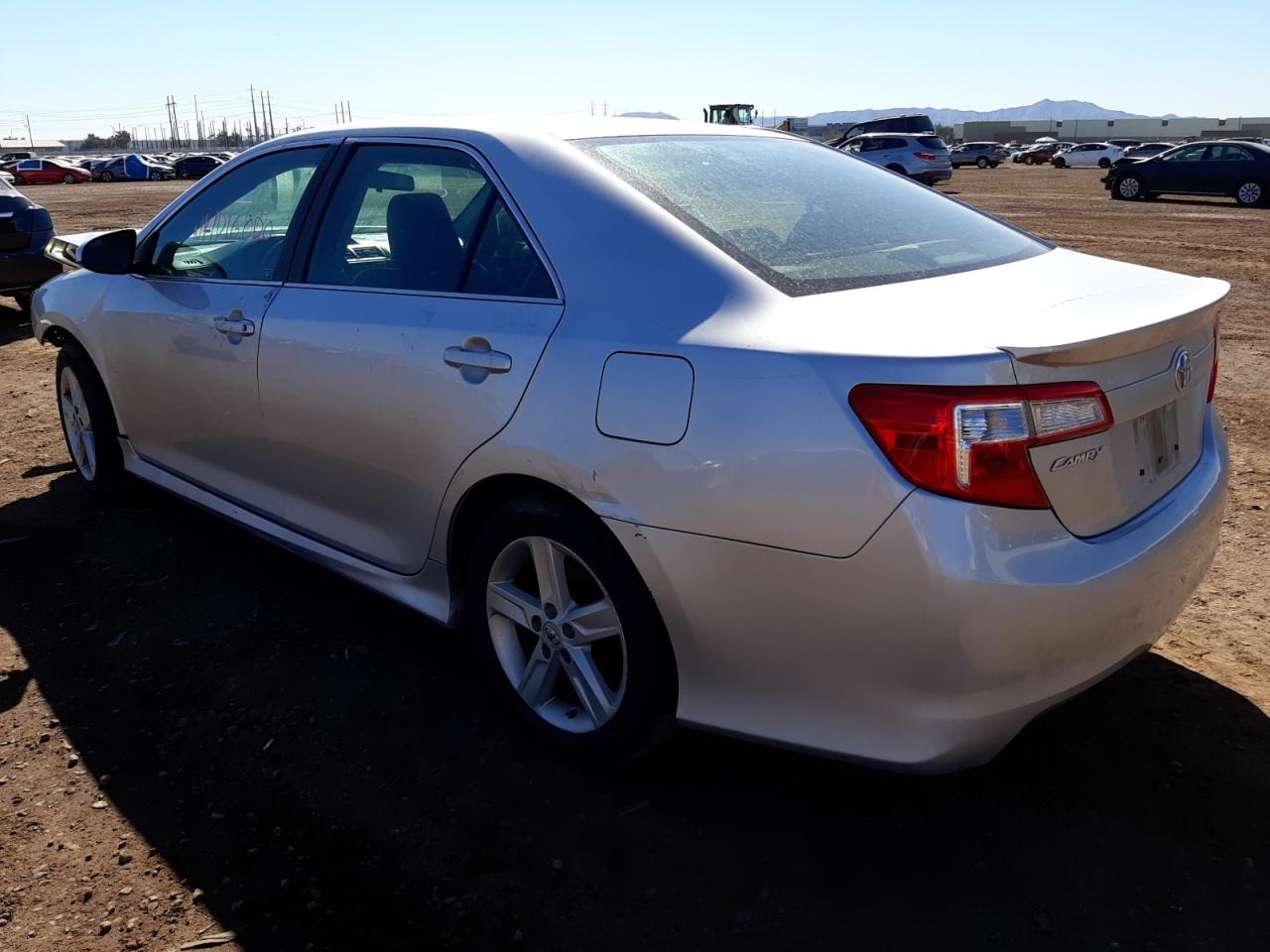 Photo 3 from auction – 2013 TOYOTA CAMRY L with VIN 4T1BF1FK9DU644659