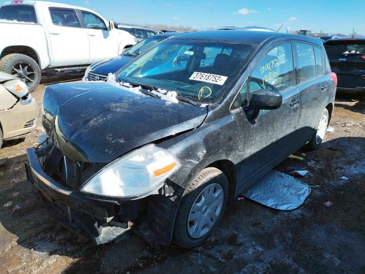 Фото 2 с аукциона – 2012 NISSAN VERSA S с VIN 3N1BC1CP2CK299828