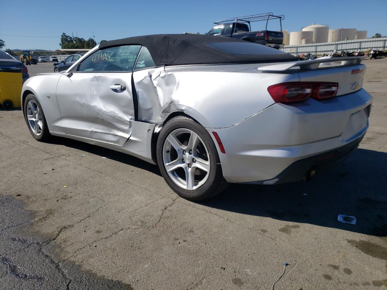 Photo 3 from auction – 2019 CHEVROLET CAMARO LS with VIN 1G1FB3DS5K0135309