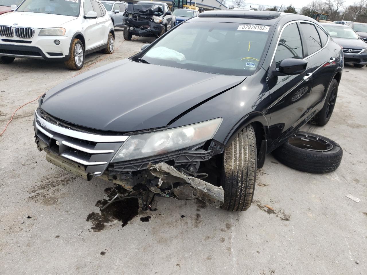 Photo 2 from auction – 2011 HONDA ACCORD CRO with VIN 5J6TF2H58BL003571