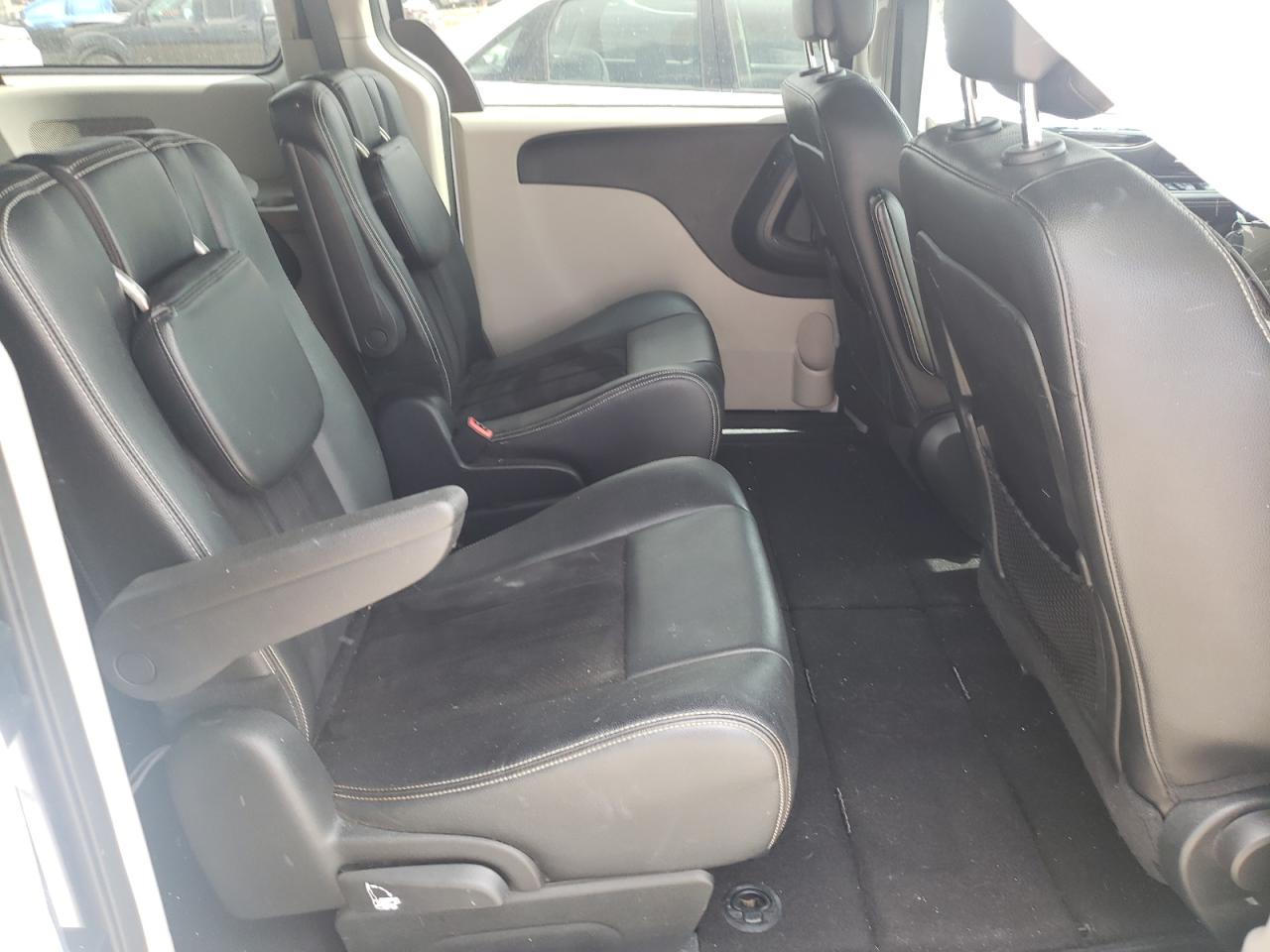 Photo 6 from auction – 2018 DODGE GRAND CARA with VIN 2C4RDGCG1JR208554