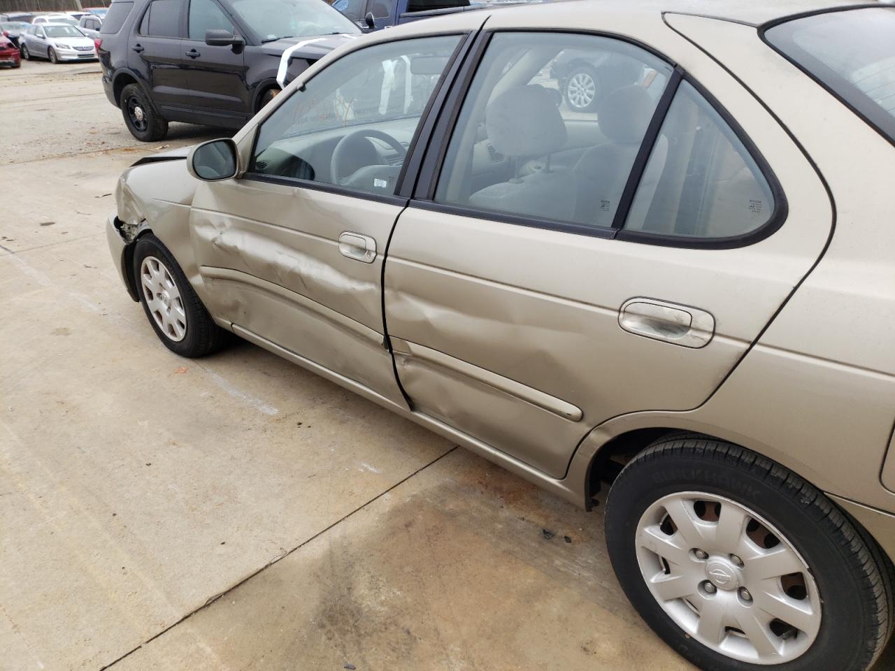 Photo 9 from auction – 2000 NISSAN SENTRA BAS with VIN 3N1CB51D1YL319236