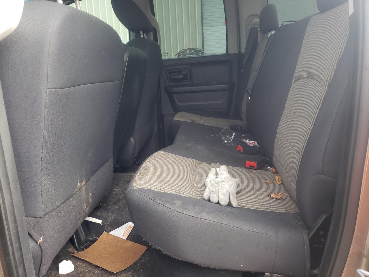 Photo 6 from auction – 2010 DODGE RAM 1500 with VIN 1D7RV1GP1AS253065