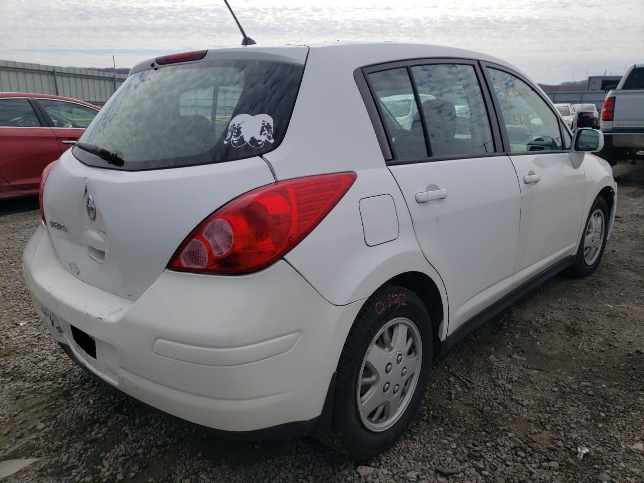 Photo 4 from auction – 2009 NISSAN VERSA with VIN 3N1BC13E69L365721