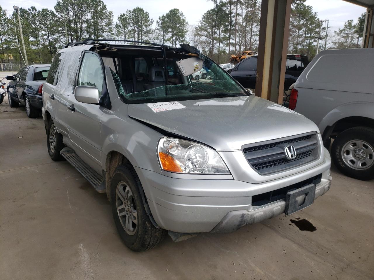 HONDA PILOT EXL 2005 with VIN 5FNYF186X5B011550 - Photo from auction