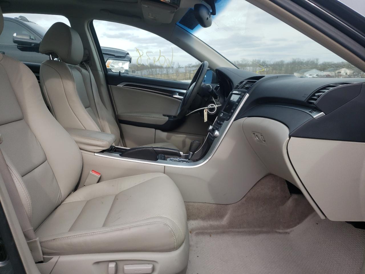 Photo 5 from auction – 2008 ACURA TL with VIN 19UUA66278A016701