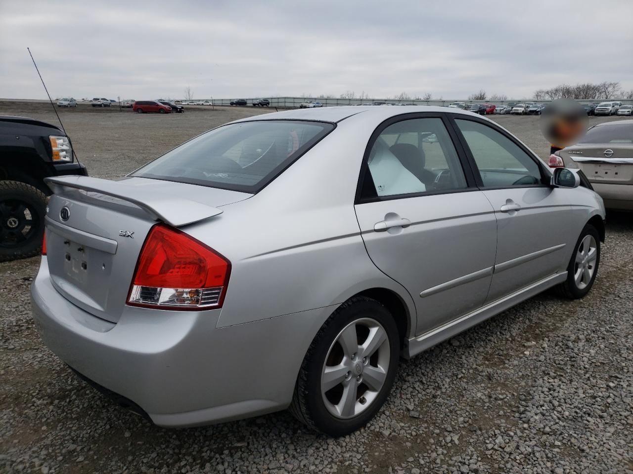 Photo 4 from auction – 2009 KIA SPECTRA EX with VIN KNAFE222395027325
