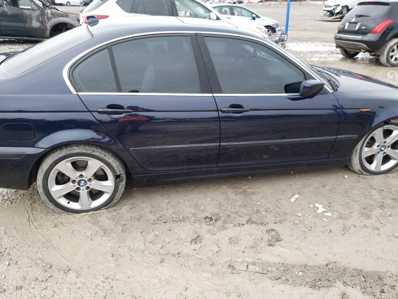 Photo 9 from auction – 2004 BMW 330 XI with VIN WBAEW53474PN36373