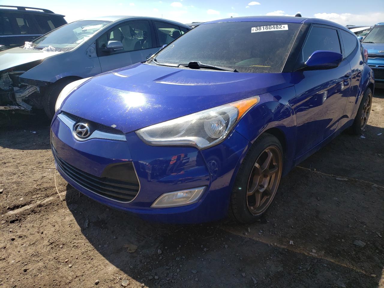 Photo 2 from auction – 2014 HYUNDAI VELOSTER with VIN KMHTC6AD9EU218264