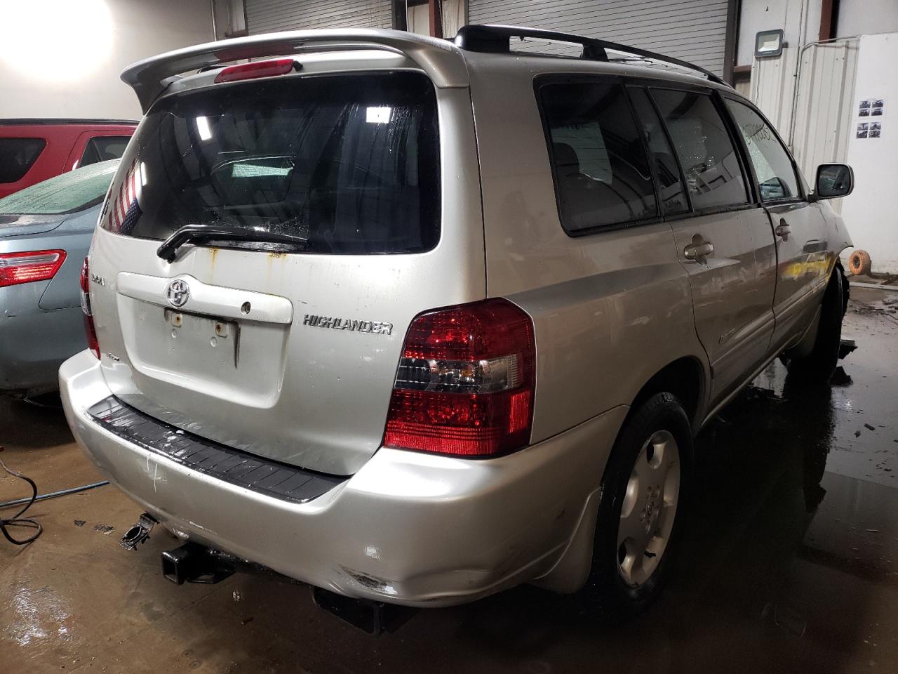 Photo 4 from auction – 2007 TOYOTA HIGHLANDER with VIN JTEEP21A670188520