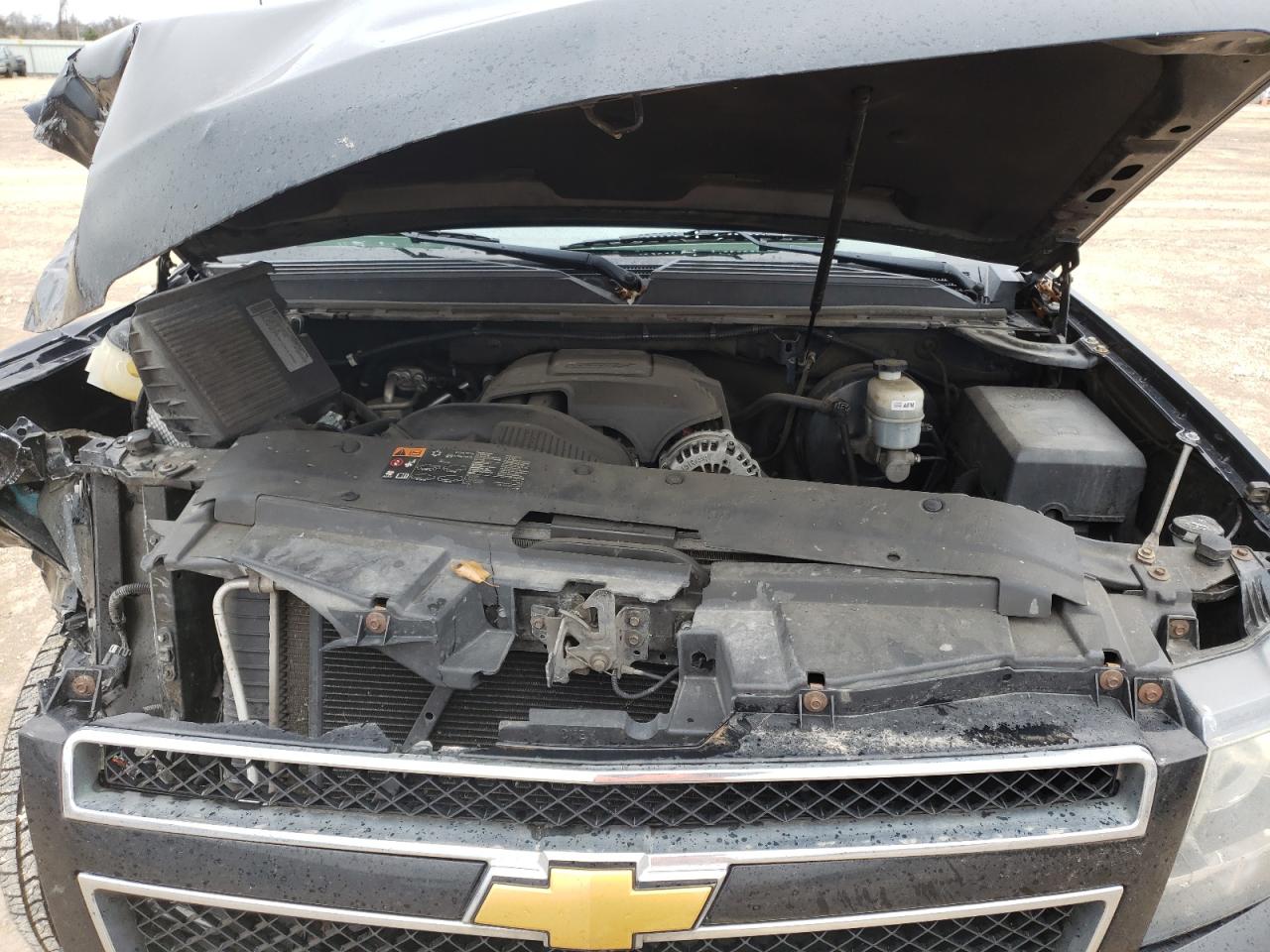 Photo 7 from auction – 2011 CHEVROLET SUBURBAN C with VIN 1GNSCHE02BR366412