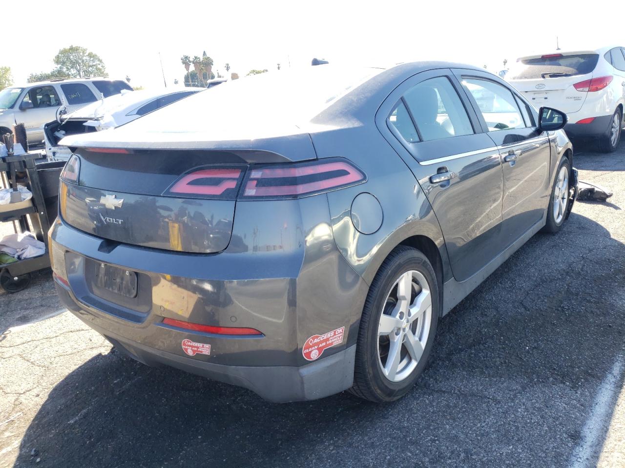 Photo 4 from auction – 2013 CHEVROLET VOLT with VIN 1G1RH6E4XDU117705