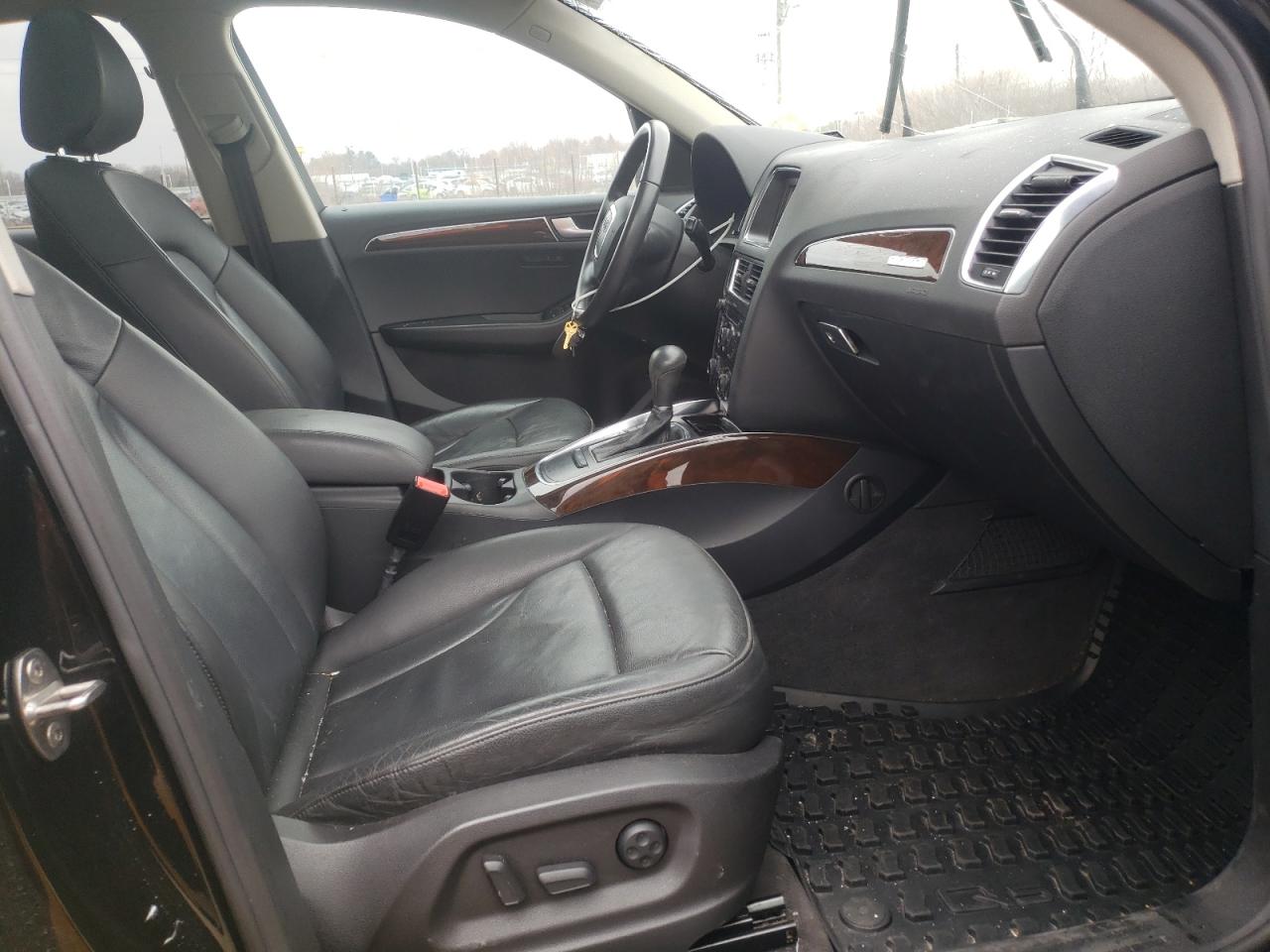 Photo 5 from auction – 2012 AUDI Q5 PREMIUM with VIN WA1DKAFP2CA046587