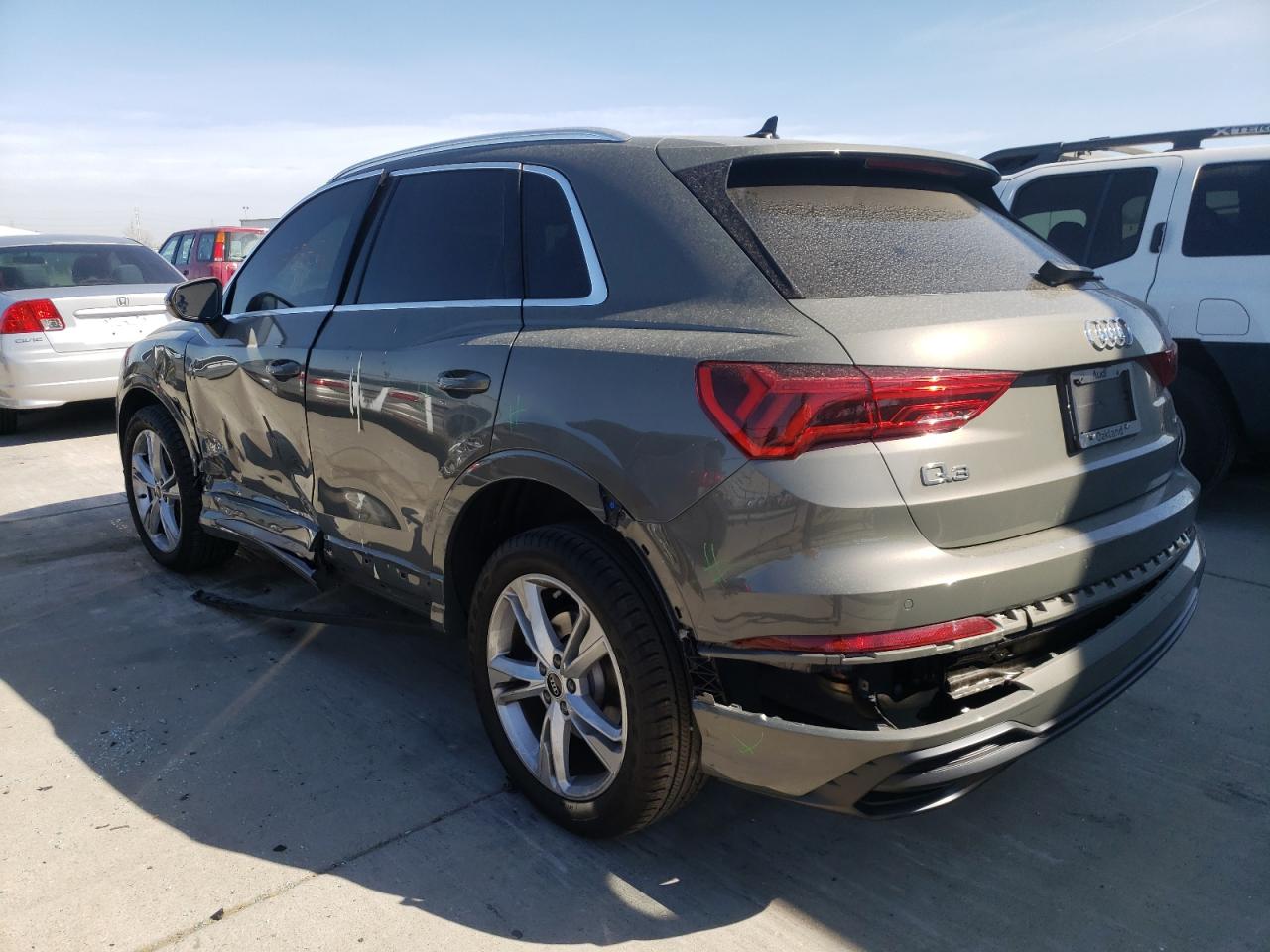 Photo 3 from auction – 2021 AUDI Q3 PREMIUM with VIN WA1DECF33M1047099