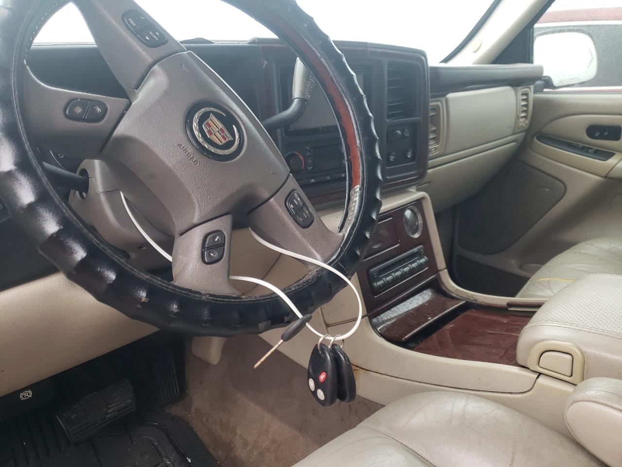 Photo 9 from auction – 2005 CADILLAC ESCALADE E with VIN 3GYFK66N45G127132