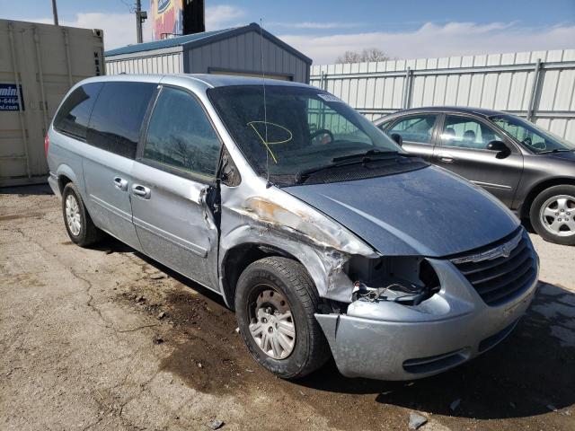 CHRYSLER TOWN & COU 2006 with VIN 2A4GP44R96R852513 - Photo from auction