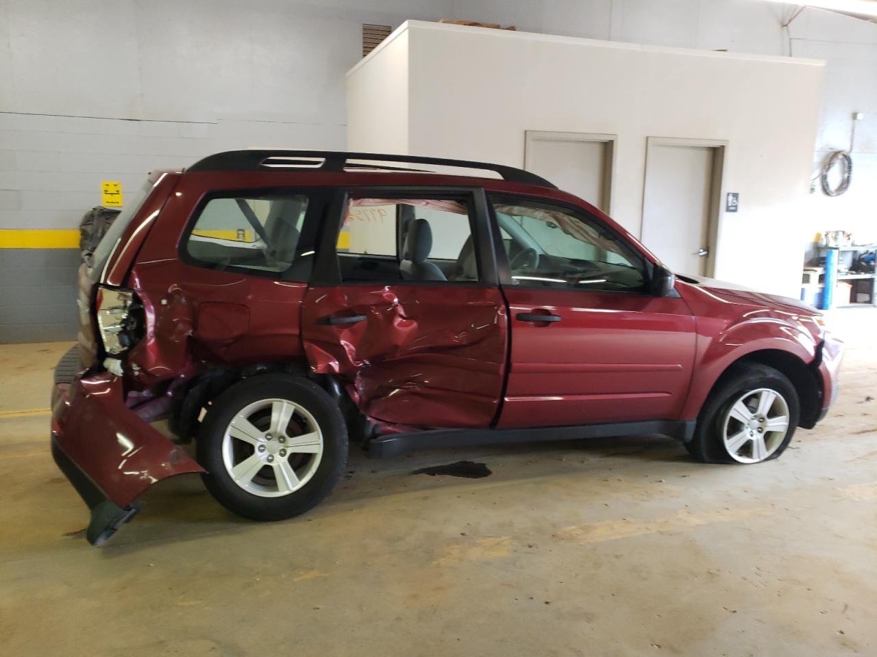 Photo 9 from auction – 2011 SUBARU FORESTER 2 with VIN JF2SHBBC2BH781503