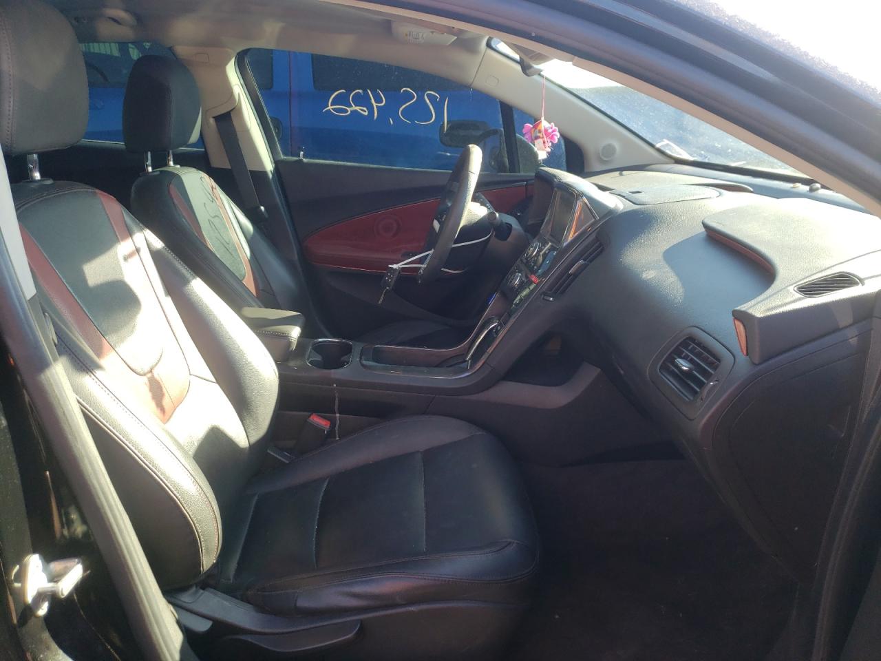 Photo 5 from auction – 2013 CHEVROLET VOLT with VIN 1G1RB6E44DU103784