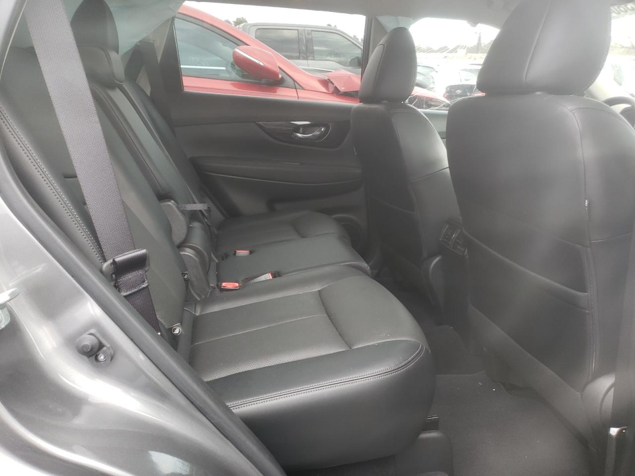Photo 6 from auction – 2018 NISSAN ROGUE S with VIN JN8AT2MT5JW487811