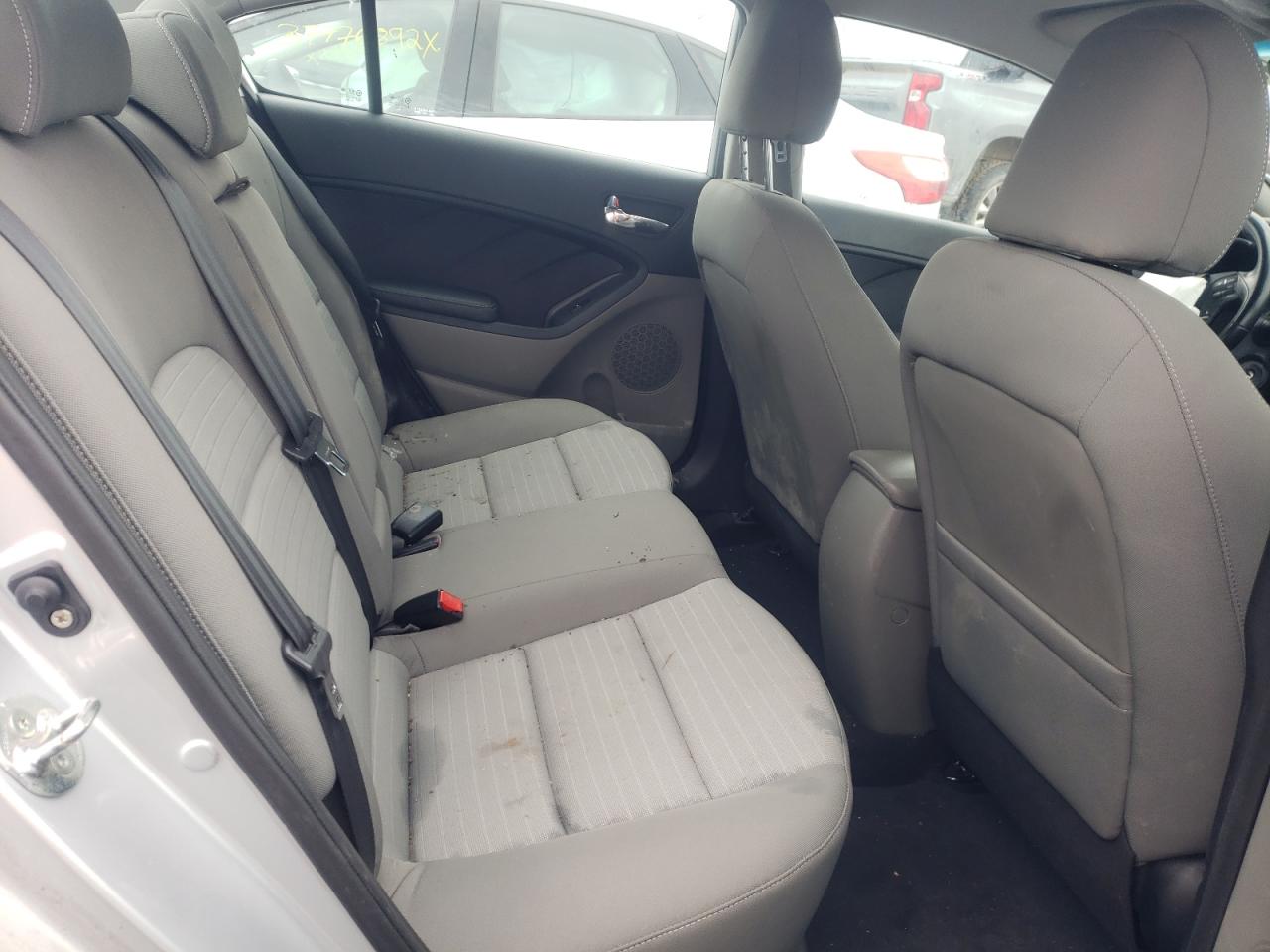 Photo 6 from auction – 2015 KIA FORTE EX with VIN KNAFX4A81F5341241