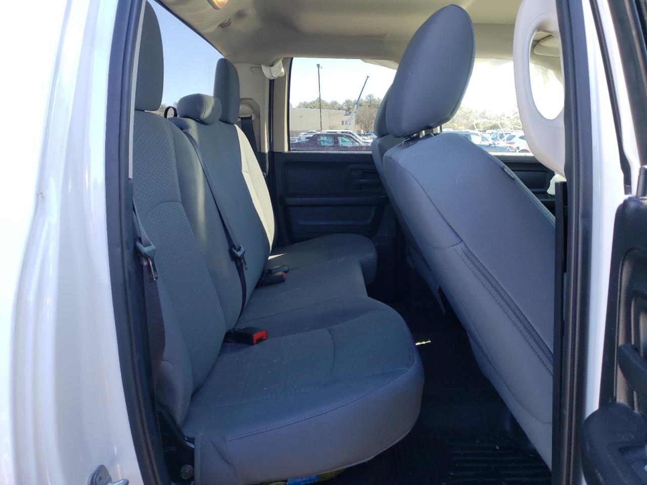 Photo 6 from auction – 2016 RAM 1500 ST with VIN 1C6RR7FT1GS142404