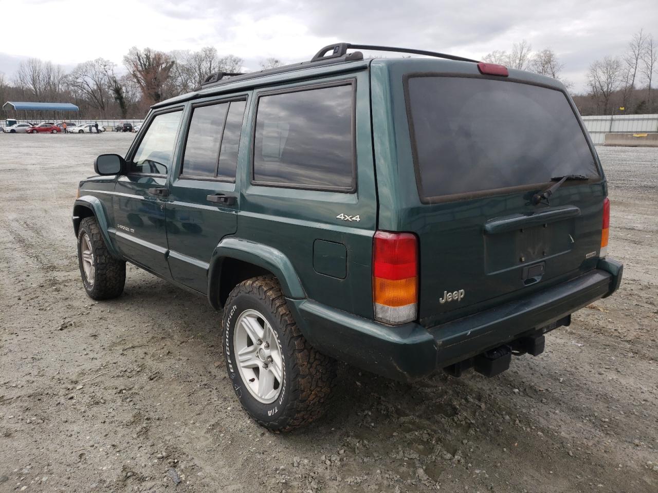 Photo 3 from auction – 2001 JEEP CHEROKEE C with VIN 1J4FF58S41L550680