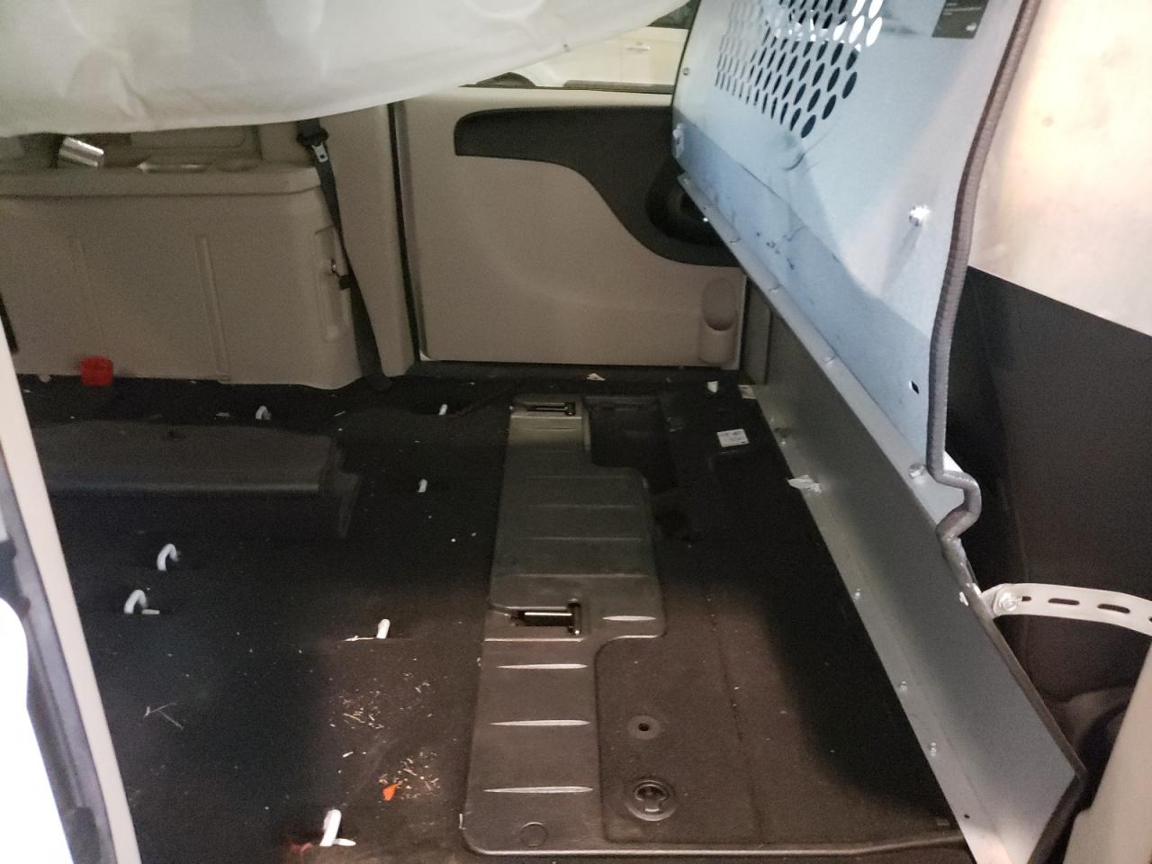 Photo 6 from auction – 2019 DODGE GRAND CARA with VIN 2C4RDGBG5KR737332
