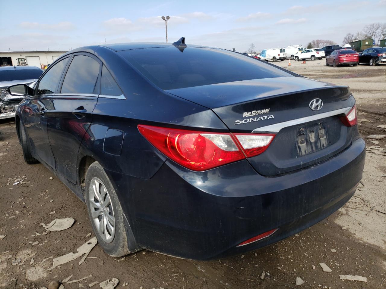 Photo 3 from auction – 2011 HYUNDAI SONATA GLS with VIN 5NPEB4AC5BH203312