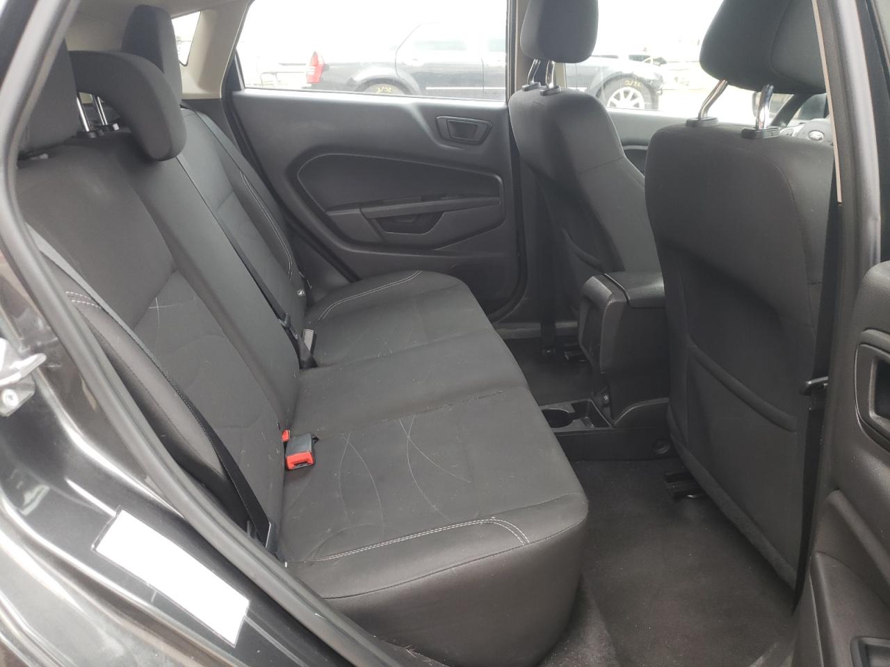 صورة رقم 6 من المزاد - 2017 FORD FIESTA SE مع VIN 3FADP4EJ2HM110584