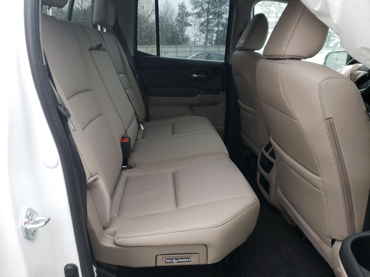 Photo 6 from auction – 2022 HONDA RIDGELINE with VIN 5FPYK3F71NB007204