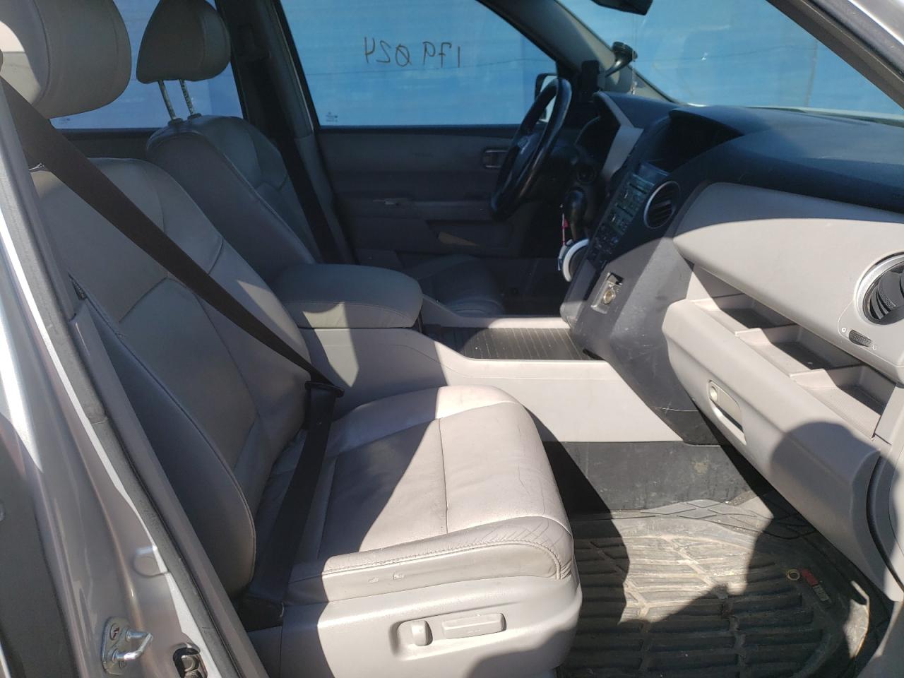 Photo 5 from auction – 2009 HONDA PILOT EXL with VIN 5FNYF48649B037620