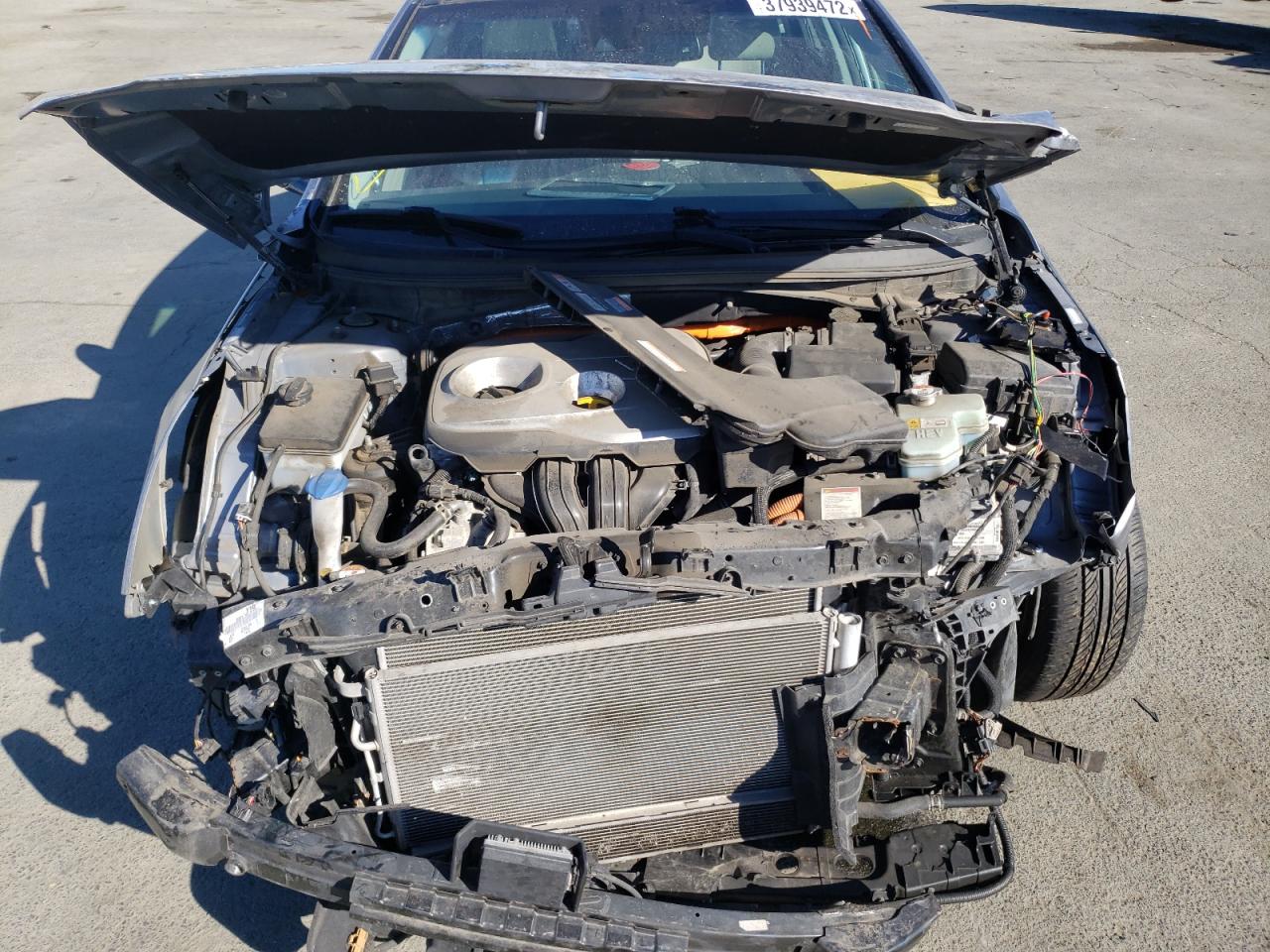 Photo 7 from auction – 2016 HYUNDAI SONATA HYB with VIN KMHE34L18GA016858