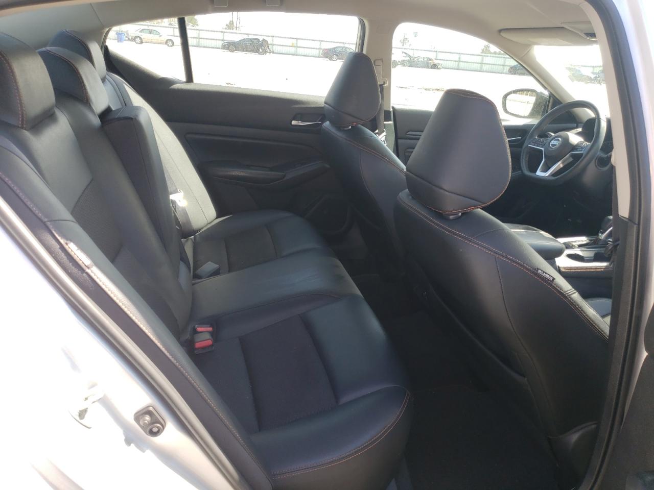 Photo 6 from auction – 2020 NISSAN ALTIMA SR with VIN 1N4BL4CVXLC204182
