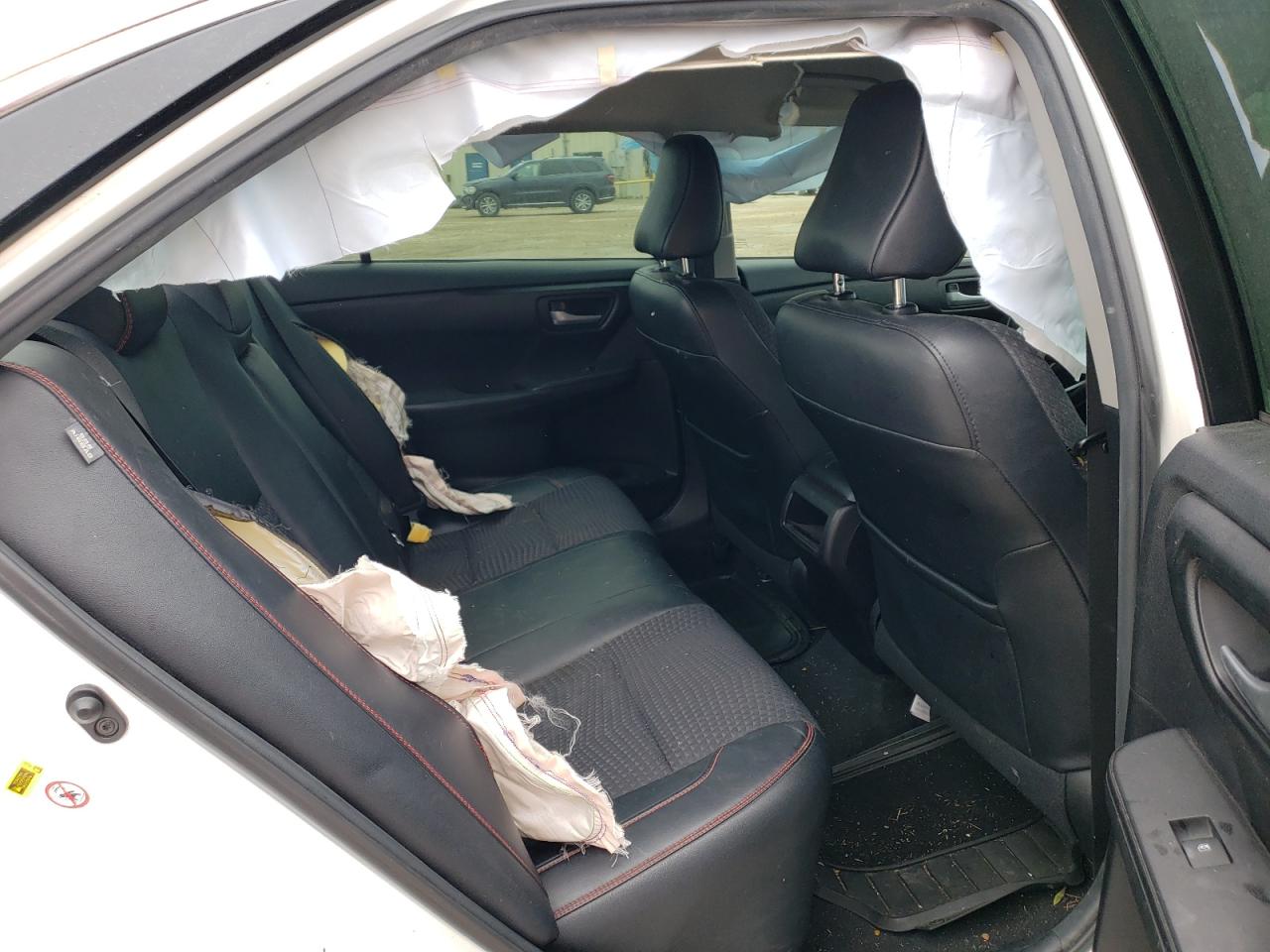 Photo 6 from auction – 2015 TOYOTA CAMRY LE with VIN 4T1BF1FK9FU004227