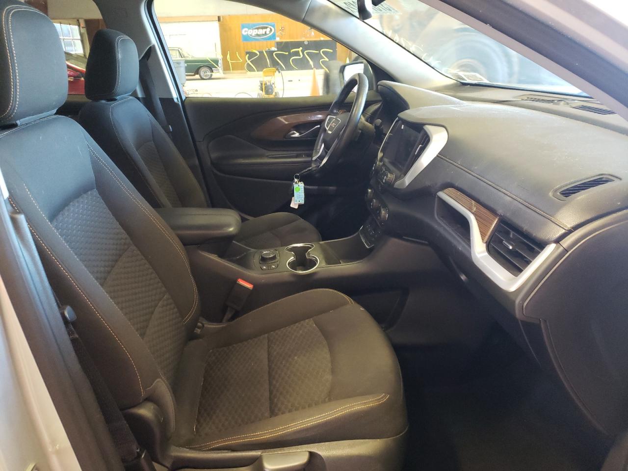 Photo 5 from auction – 2018 GMC TERRAIN SL with VIN 3GKALTEV8JL174330