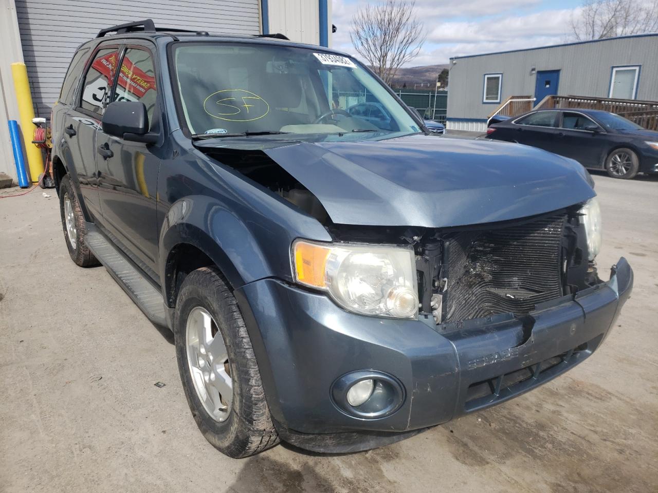 Photo 1 from auction – 2010 FORD ESCAPE XLT with VIN 1FMCU9DGXAKA71415