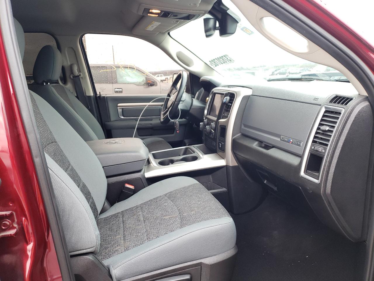 Photo 5 from auction – 2019 RAM 1500 CLASS with VIN 1C6RR6LT9KS529418