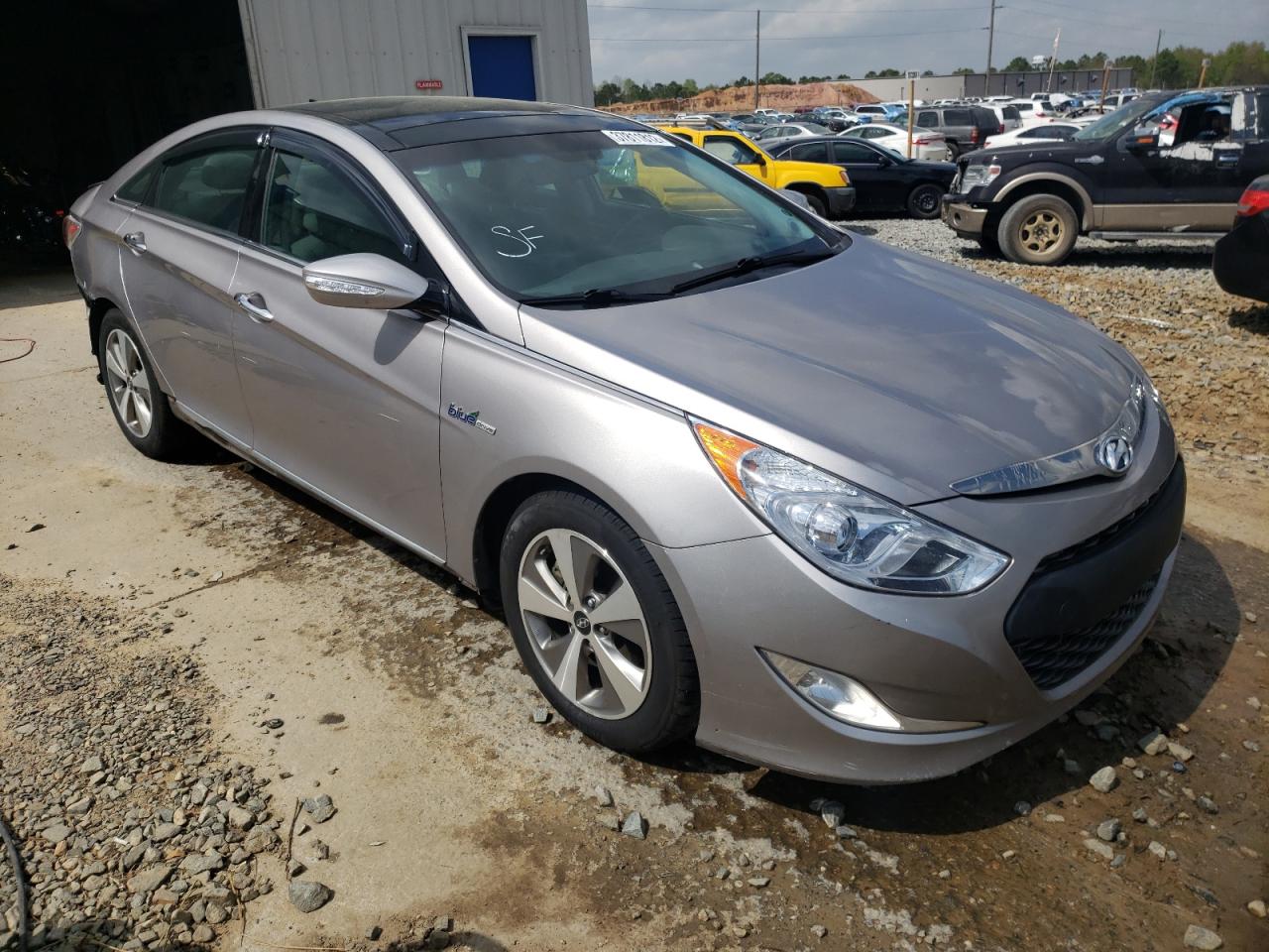HYUNDAI SONATA HYB 2012 with VIN KMHEC4A43CA060788 - Photo from auction