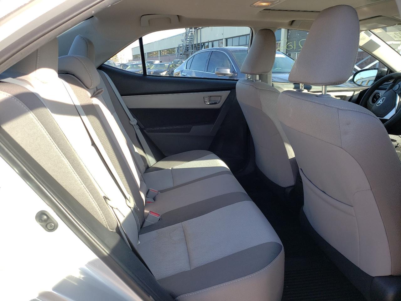 Photo 6 from auction – 2017 TOYOTA COROLLA L with VIN 2T1BURHE8HC803321