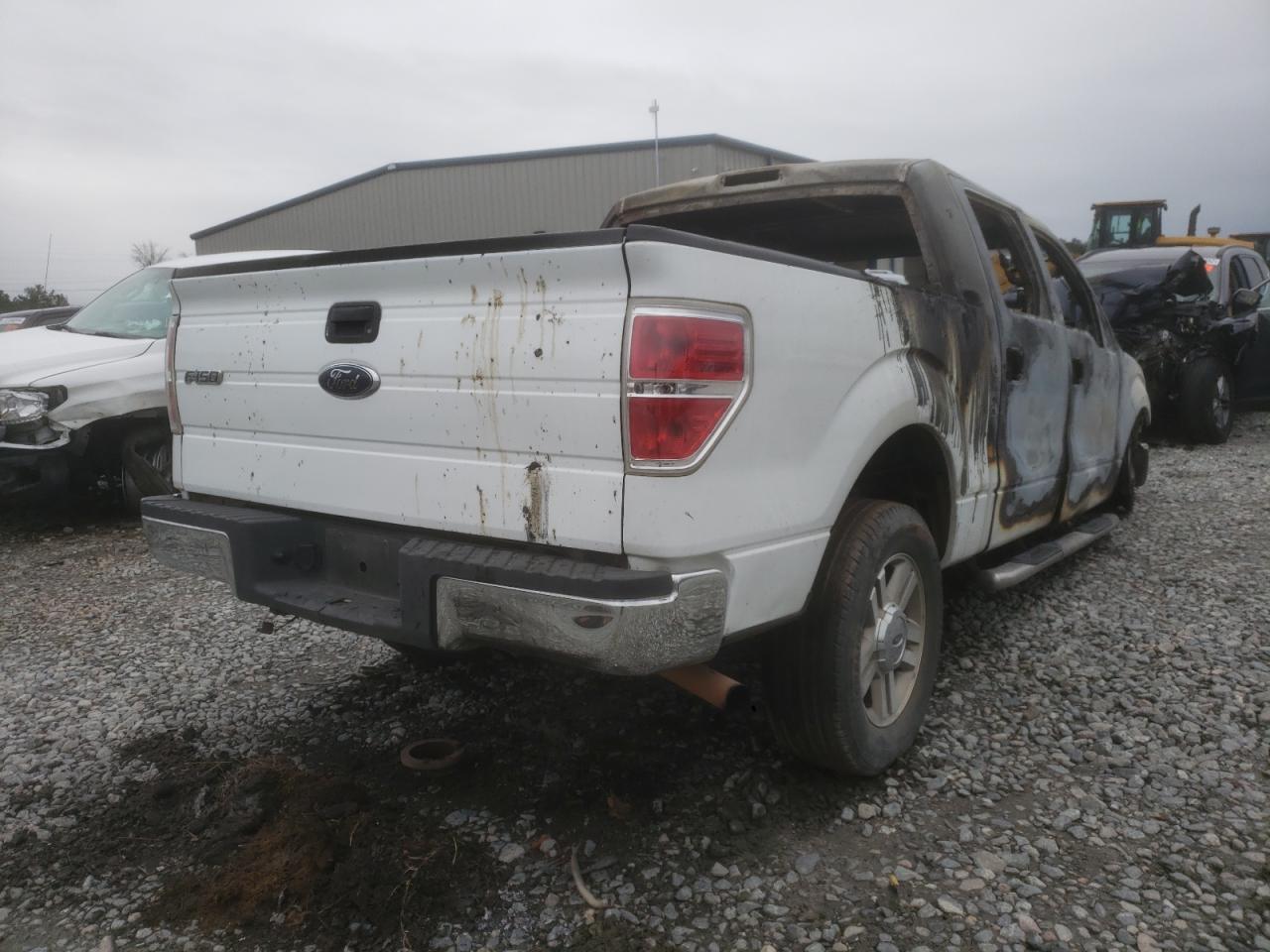 Photo 4 from auction – 2010 FORD F150 SUPER with VIN 1FTEW1C82AKB44859