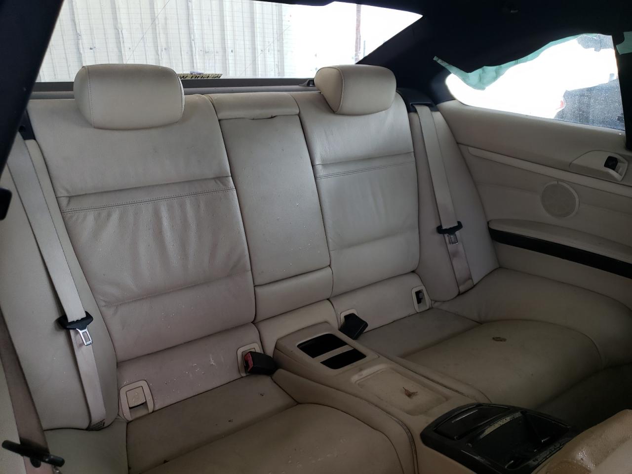 Photo 6 from auction – 2011 BMW 328 I with VIN WBAKE3C58BE559012
