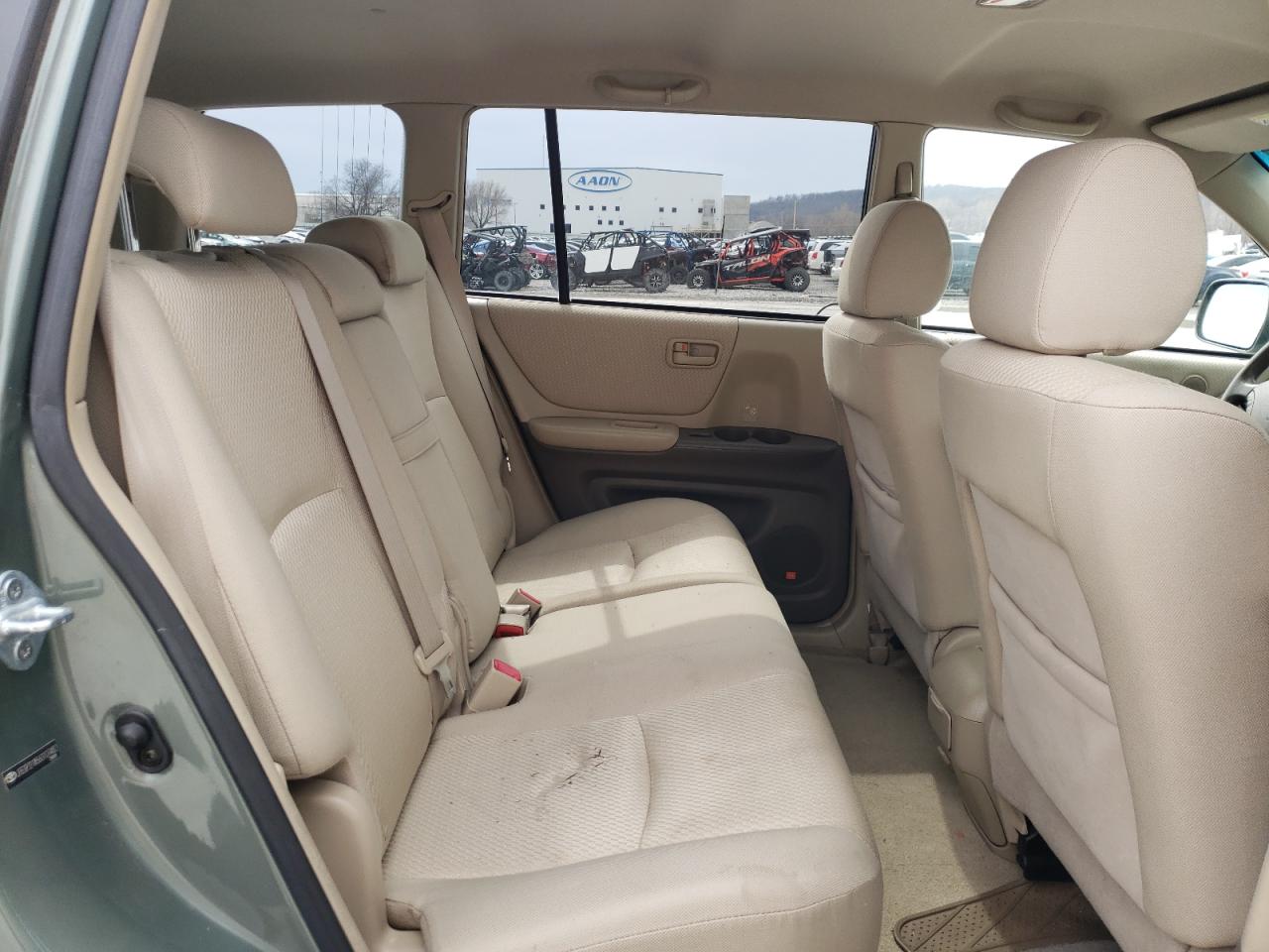 Photo 6 from auction – 2006 TOYOTA HIGHLANDER with VIN JTEGP21A560107482