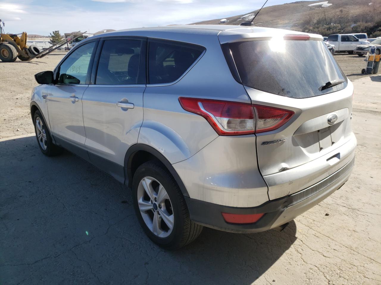 Photo 3 from auction – 2015 FORD ESCAPE SE with VIN 1FMCU9G98FUB50431