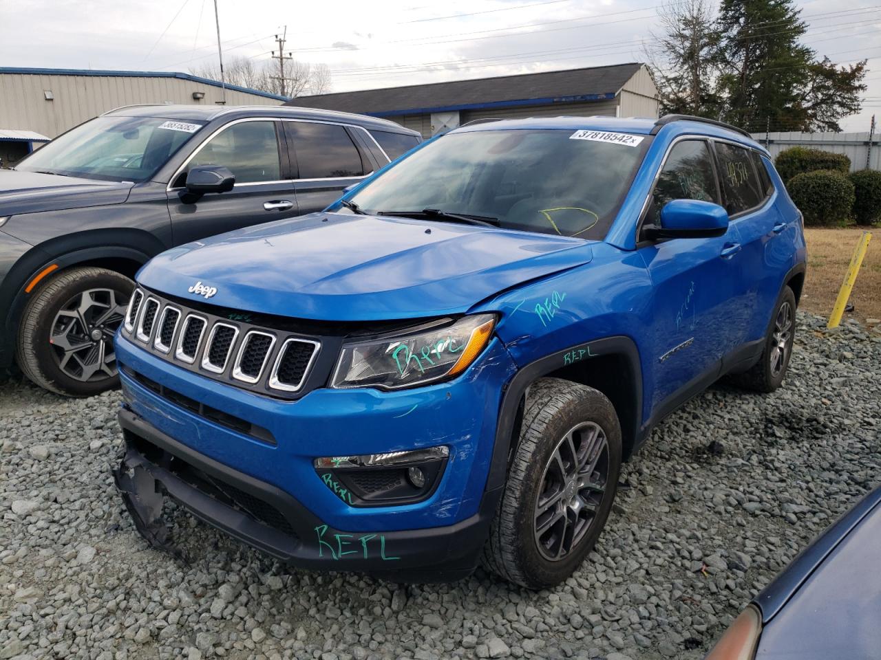صورة رقم 2 من المزاد - 2018 JEEP COMPASS LA مع VIN 3C4NJCBB3JT227139