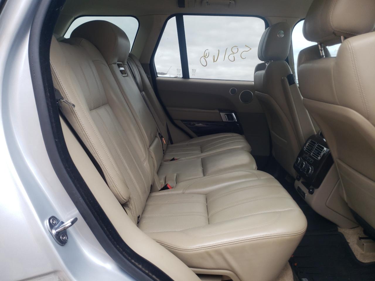 Photo 6 from auction – 2016 LAND ROVER RANGE ROVE with VIN SALGS2PF0GA319913